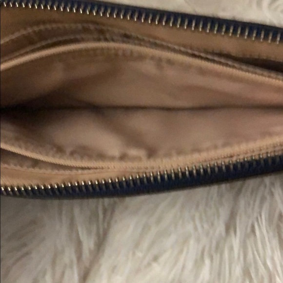 Coach wristlet - Picture 3 of 3